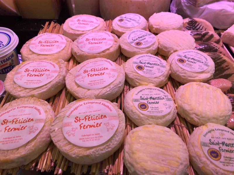 Des fromages fermiers provenants de toutes les régions à Aubagne